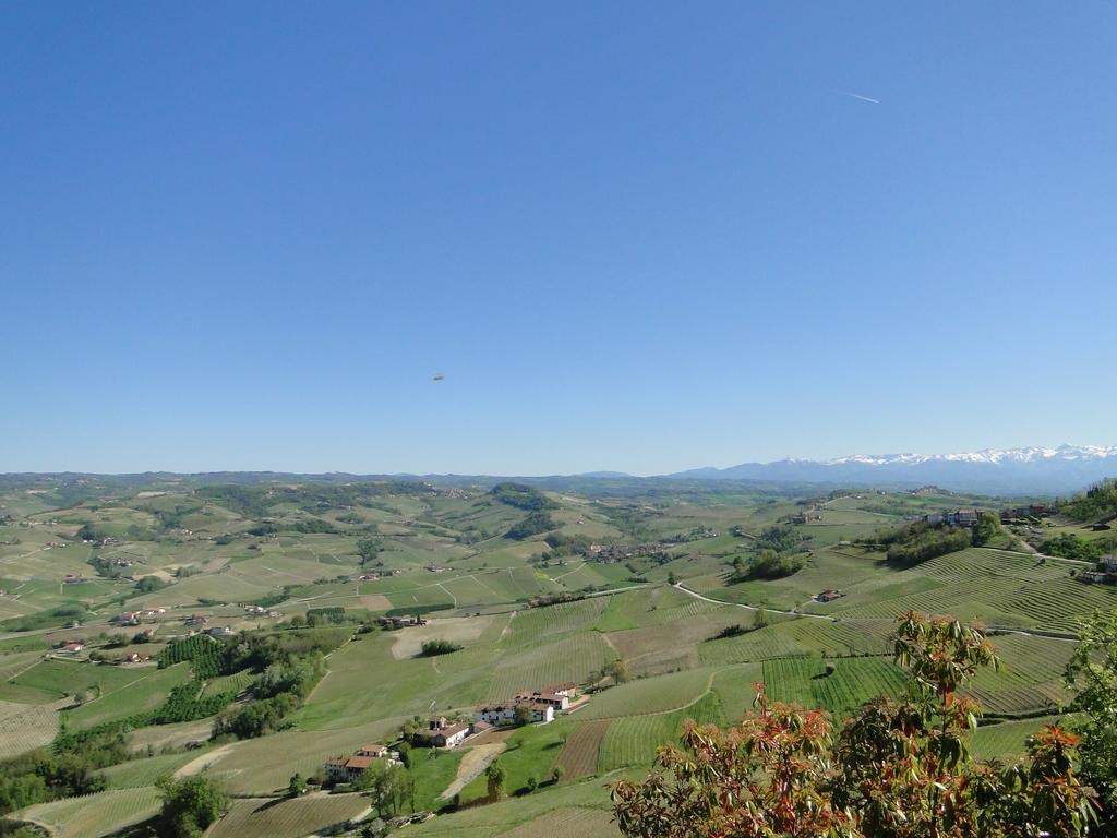 Di-Vinodormire La Morra Exterior foto